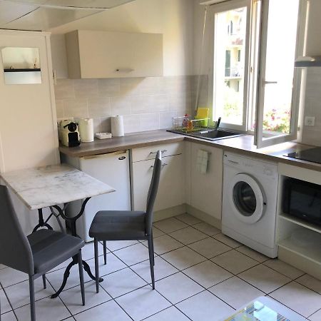 Meuble De Tourisme 2 Etoiles 40 Cours Napoleon Apartment Ajaccio  Exterior photo