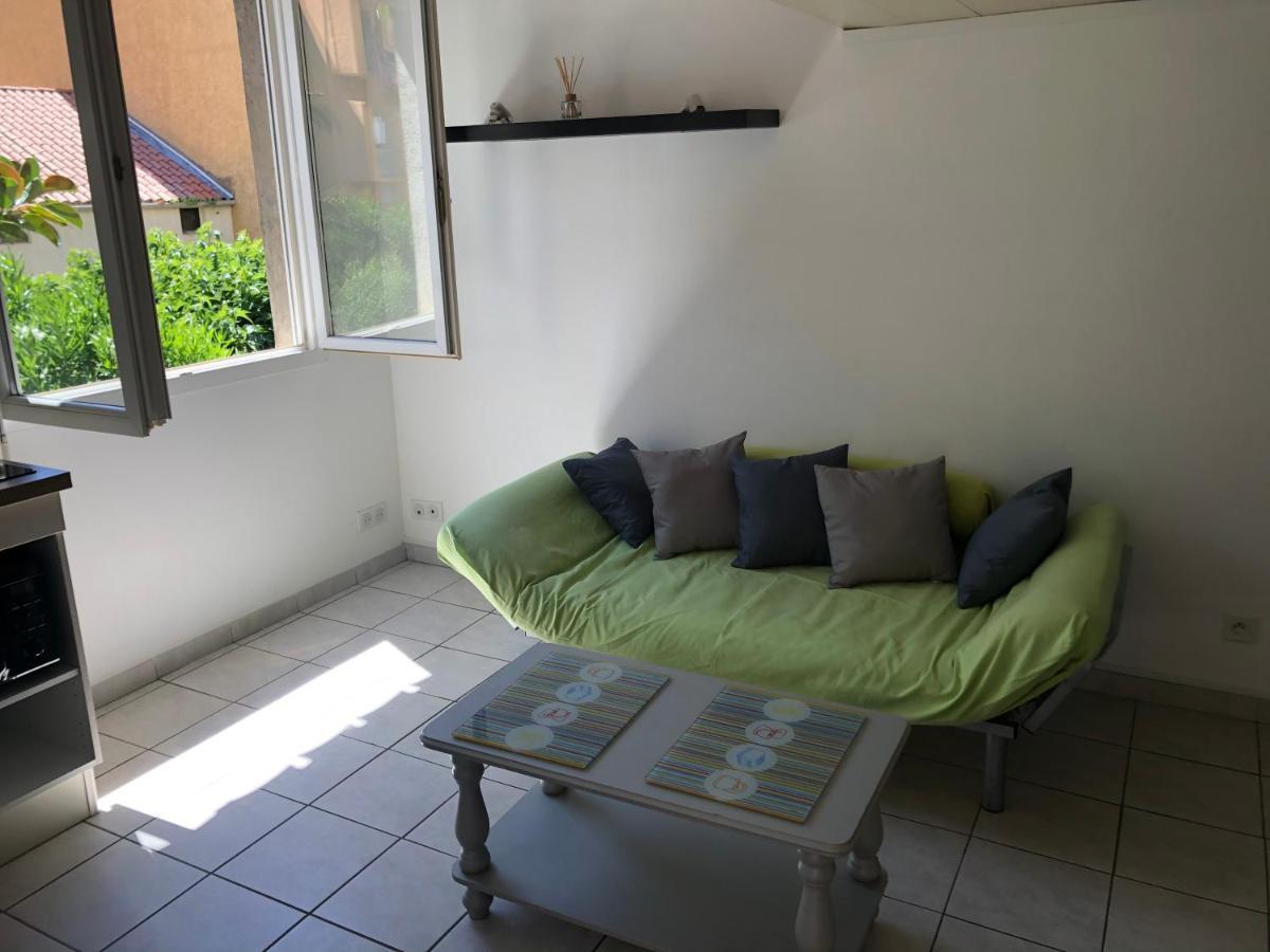 Meuble De Tourisme 2 Etoiles 40 Cours Napoleon Apartment Ajaccio  Exterior photo
